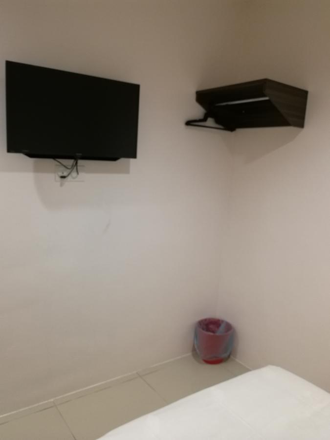 First Guest House Cheras Extérieur photo